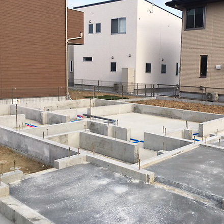 基礎工事